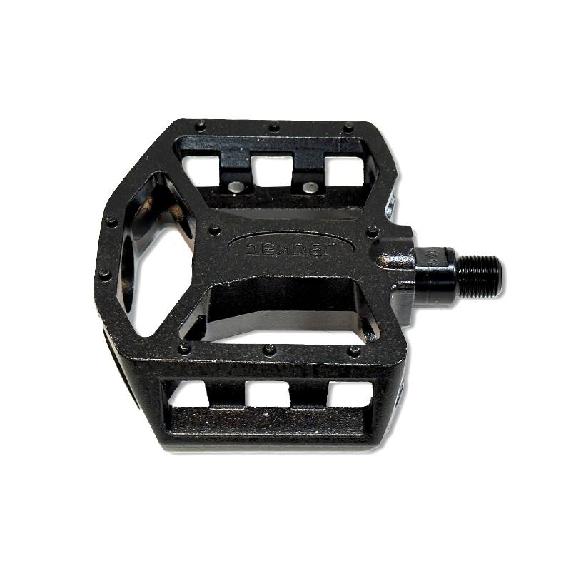 Pedal, Left